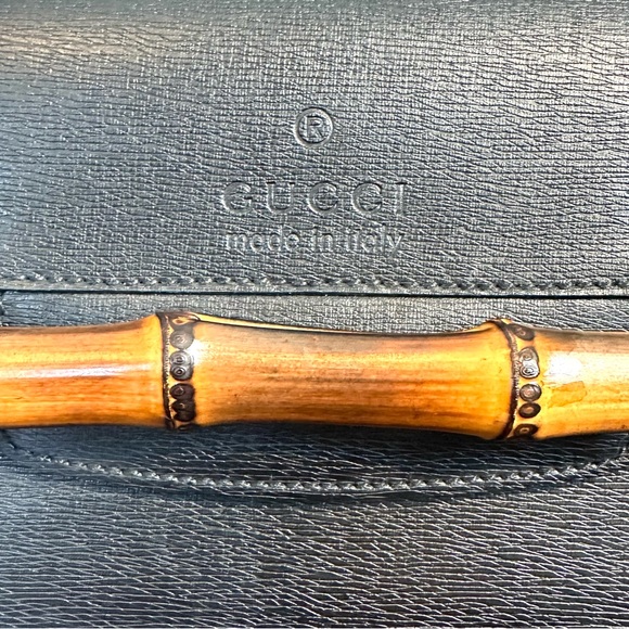 GUCCI black leather Bullet bag large top handle. PERFECT CONDITION. Barely used. - Picture 3 of 13